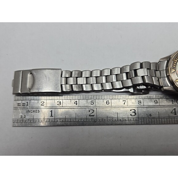 Swiss Military 0930663 100 m Quartz Field Watch White Dial Date New Battery 32mm - Picture 10 of 13